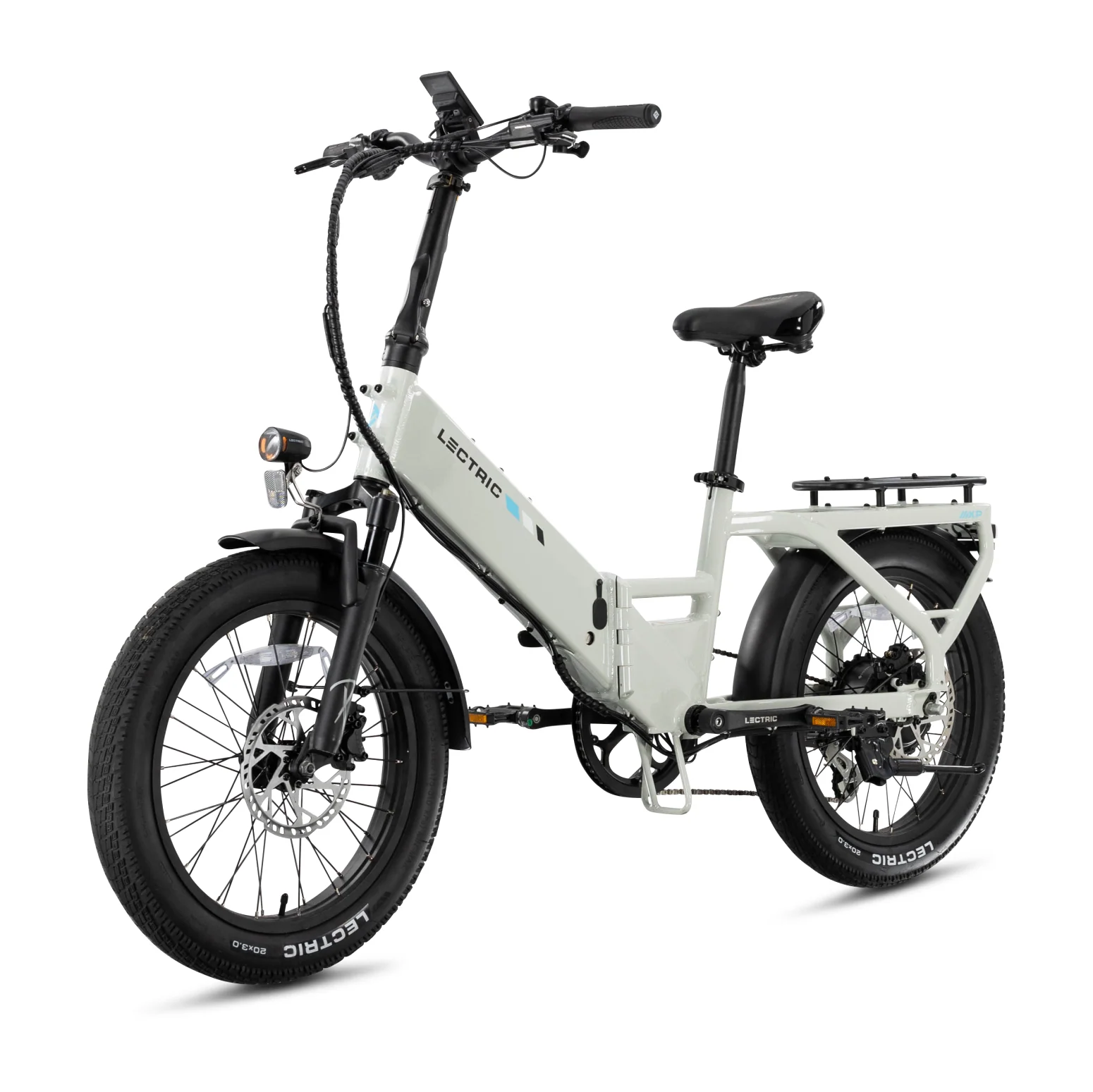XP4 750 Step-Thru Stratus White - Special Offer - Image 17