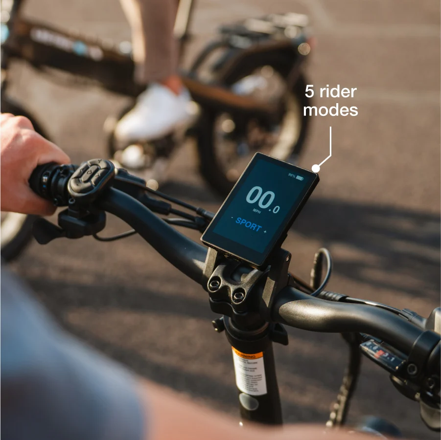 XP4 Step-Thru Stratus White eBike - Image 10
