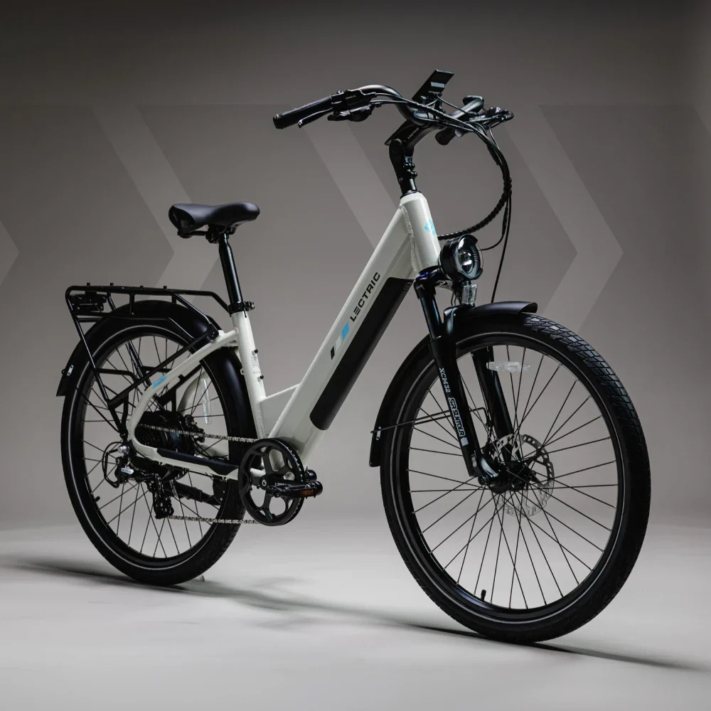 XPress2 Stratus White Cruiser eBike - Image 2